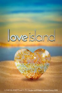 Играть Love Island онлайн